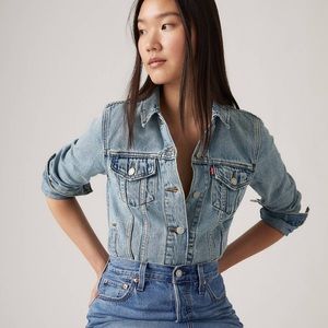 Levi’s original trucker jacket - size medium